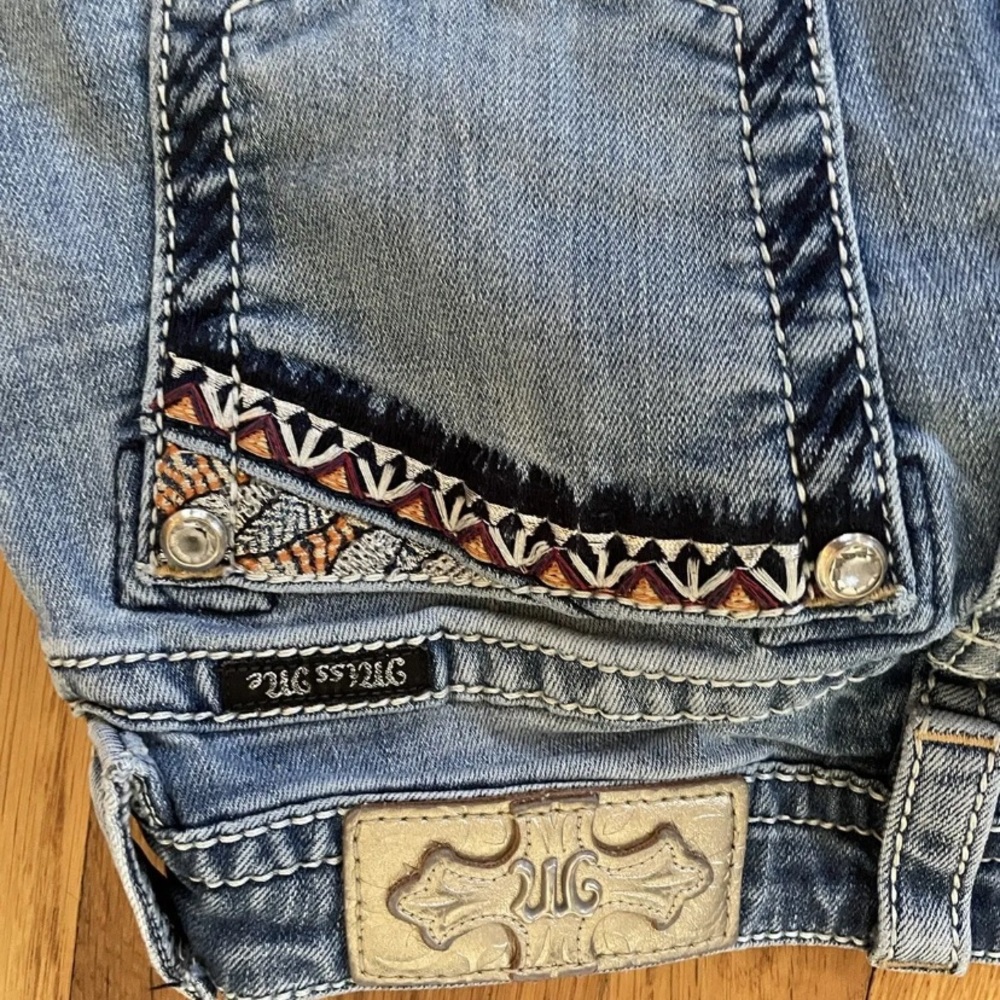 Miss Me Embroidered Flare - Picture 10 of 12